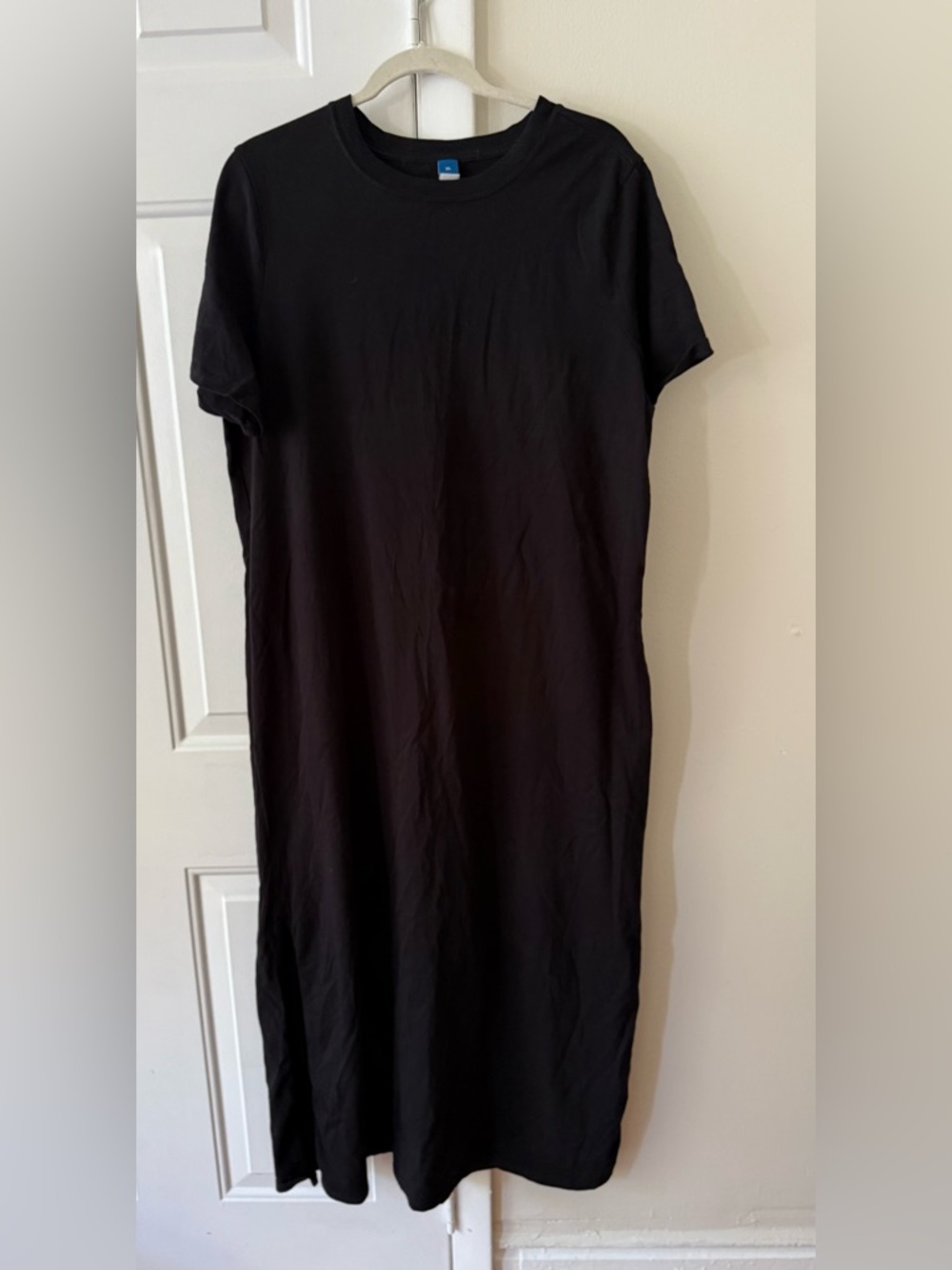 Black t shirt dress